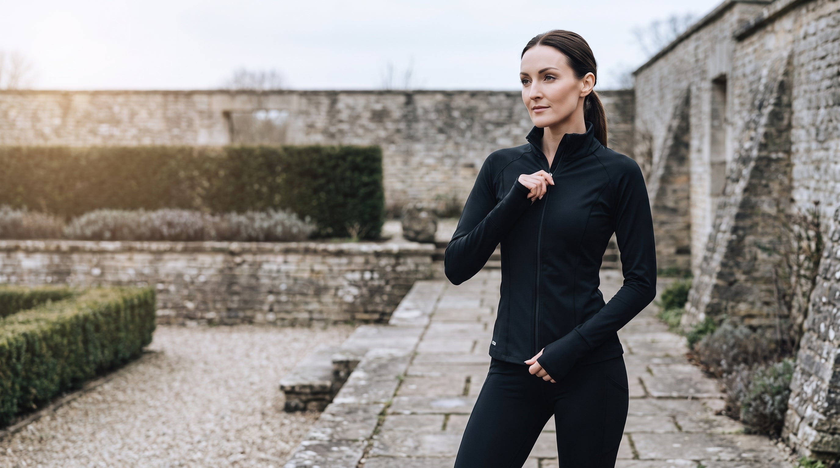 Jaqueta Fitness Feminina: Como Escolher na Meia-Estação